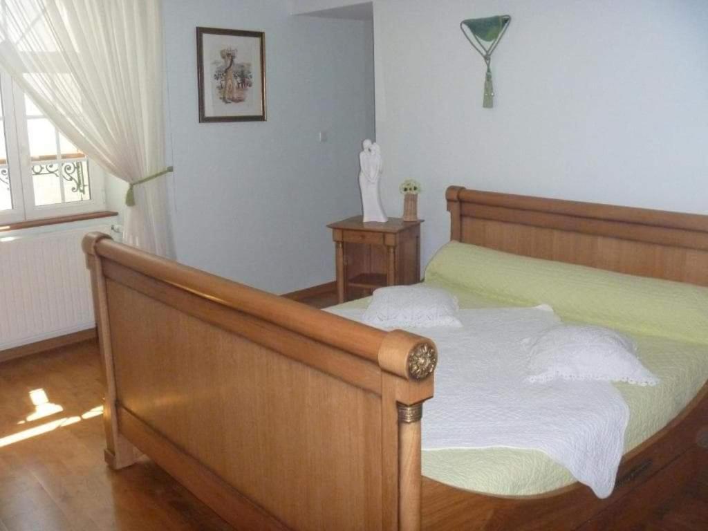 לינה וארוחת בוקר Montigny-la-Resle Chambre D'Hotes Le Val Du Chapelain מראה חיצוני תמונה