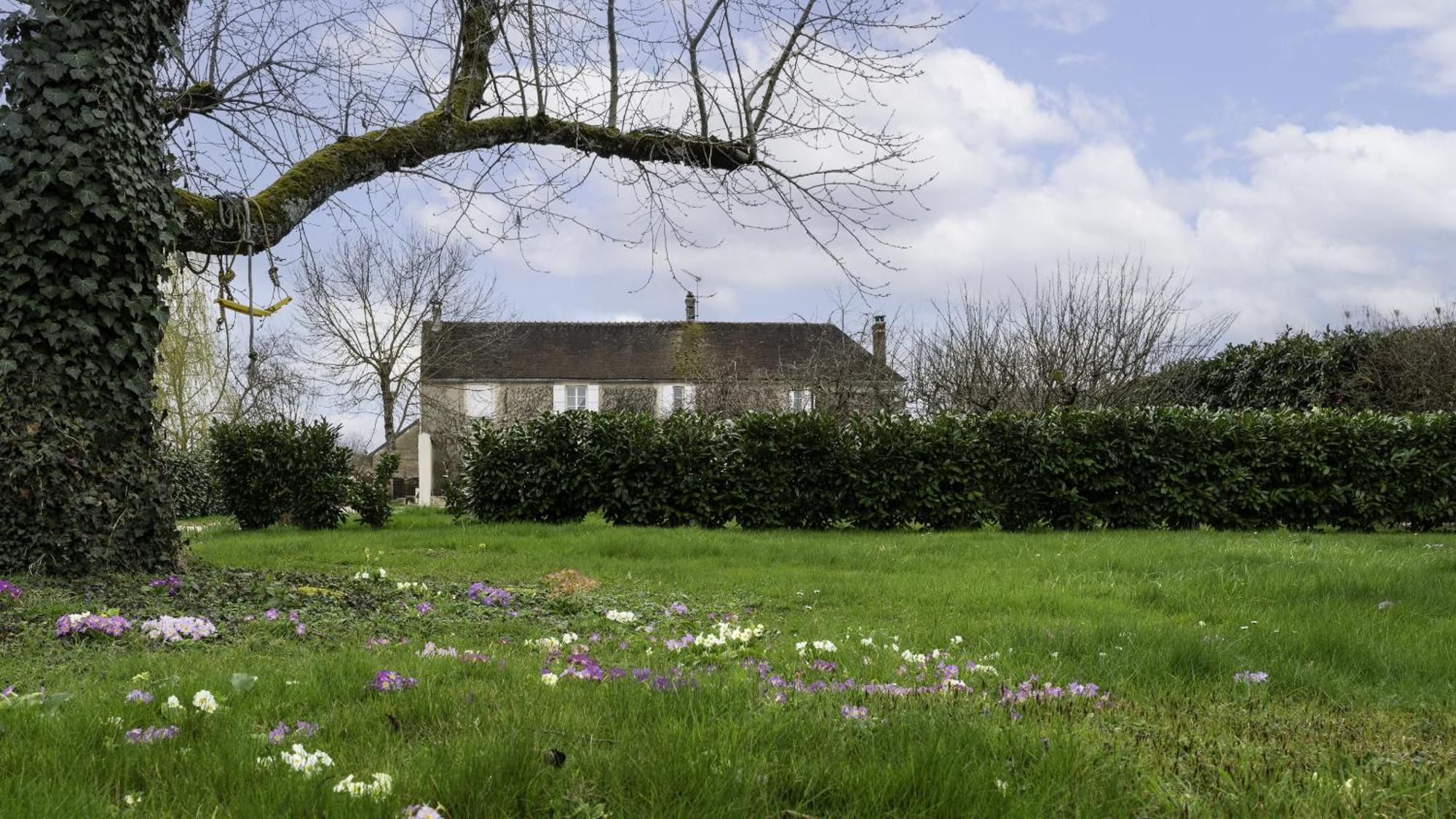לינה וארוחת בוקר Montigny-la-Resle Chambre D'Hotes Le Val Du Chapelain מראה חיצוני תמונה