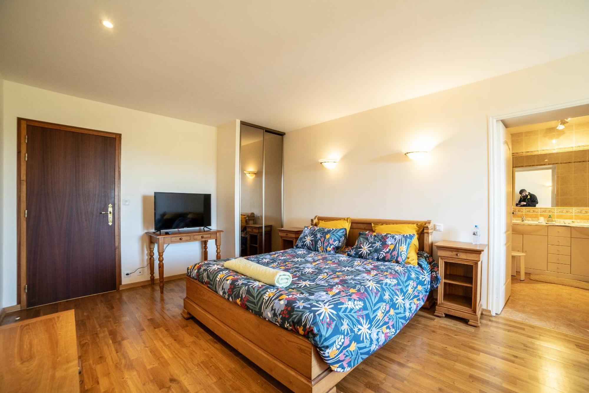 לינה וארוחת בוקר Montigny-la-Resle Chambre D'Hotes Le Val Du Chapelain חדר תמונה