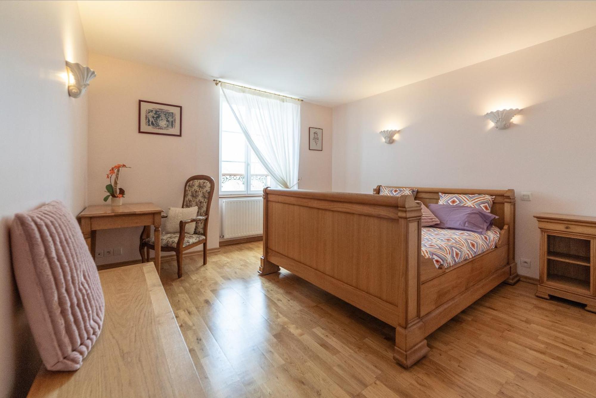 לינה וארוחת בוקר Montigny-la-Resle Chambre D'Hotes Le Val Du Chapelain מראה חיצוני תמונה